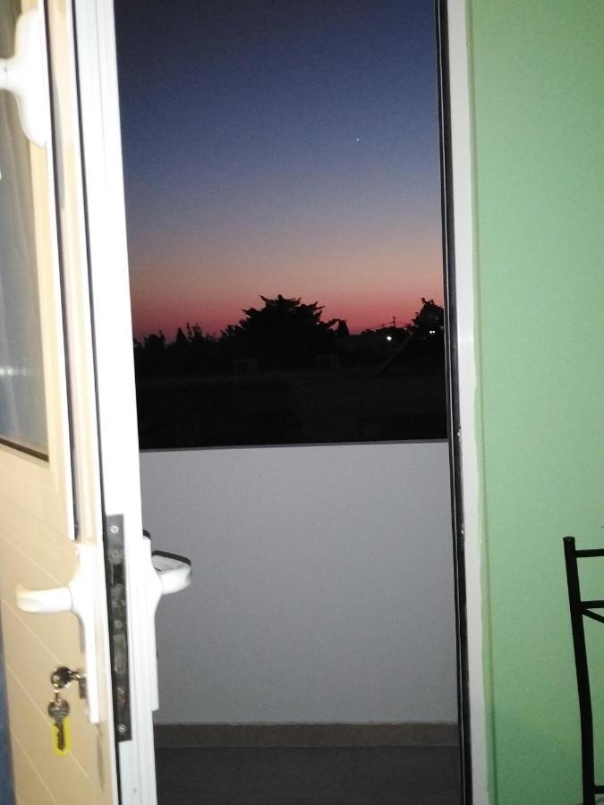 Vicky'S Apartment Near To The Airport Ολόκληρο Διαμέρισμα Andimáhia Kültér fotó